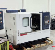 Токарный станок с ЧПУ DL55M Fanuc с фрезерованием — в наличии на склад